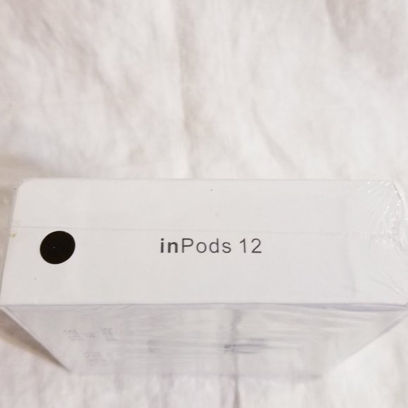 InPods i12 Wireless Bluetooth V5.0 Earbuds - Picture 3 of 5